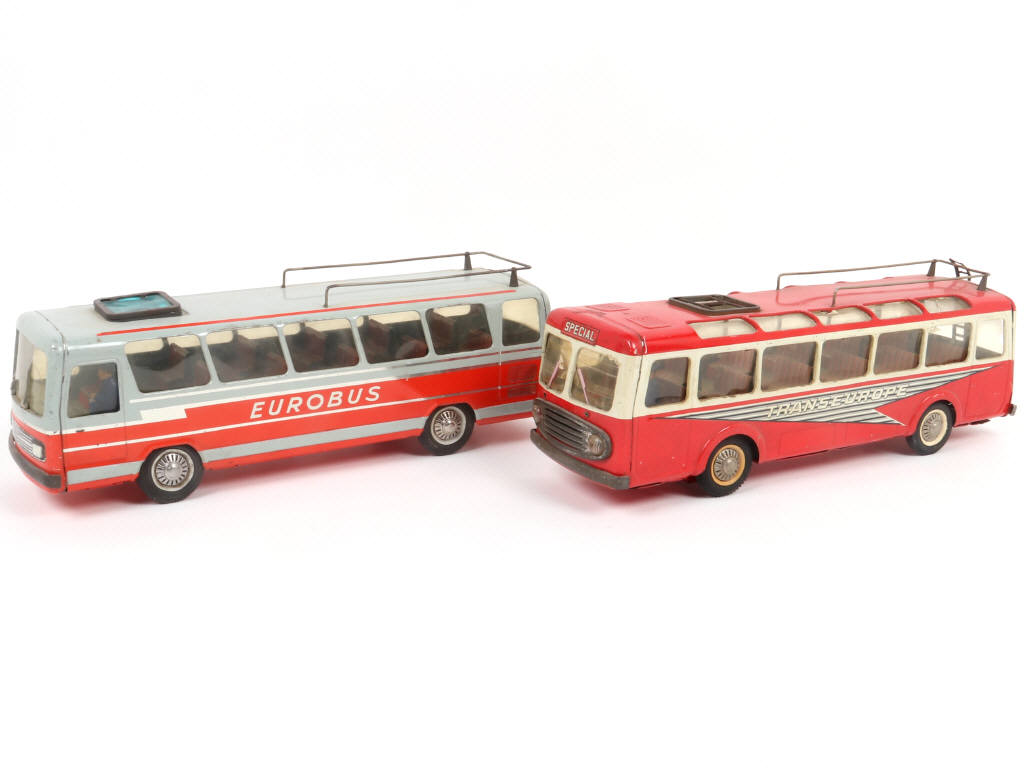 Lot 113 - JOUSTRA (FRANCE) (2)