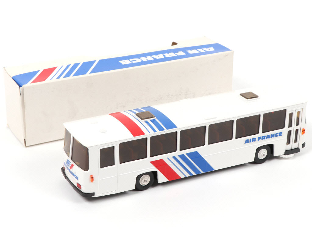 Lot 84 - MONT BLANC (FRANCE) (1)