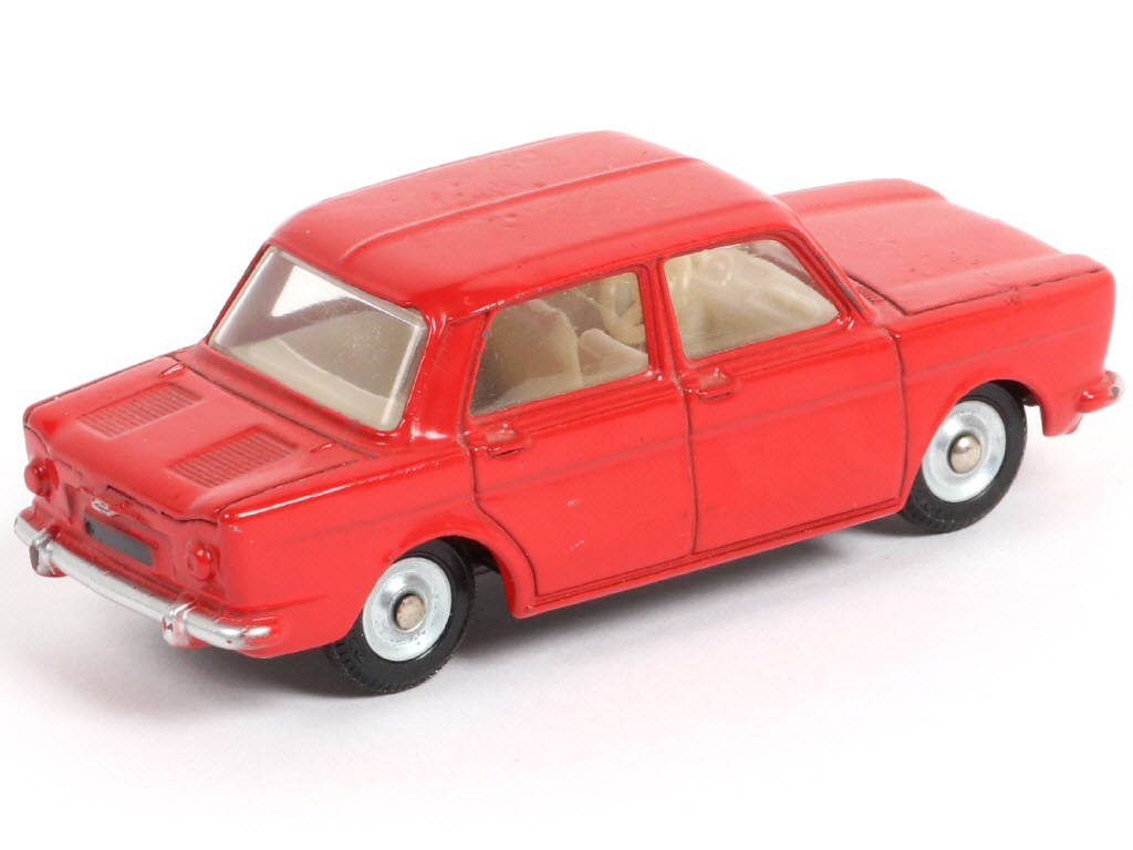 Lot 262 - DINKY TOYS (FRANCE) (1)