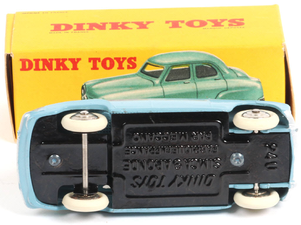 Lot 273 - DINKY TOYS (FRANCE) (1)