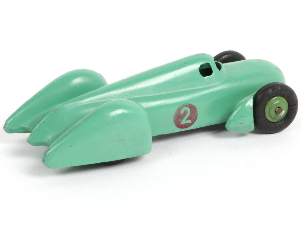 Lot 232 - DINKY TOYS (FRANCE) (1)