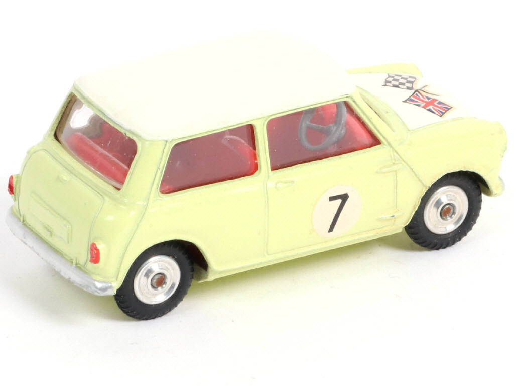 Lot 162 - CORGI TOYS (GB) (1)