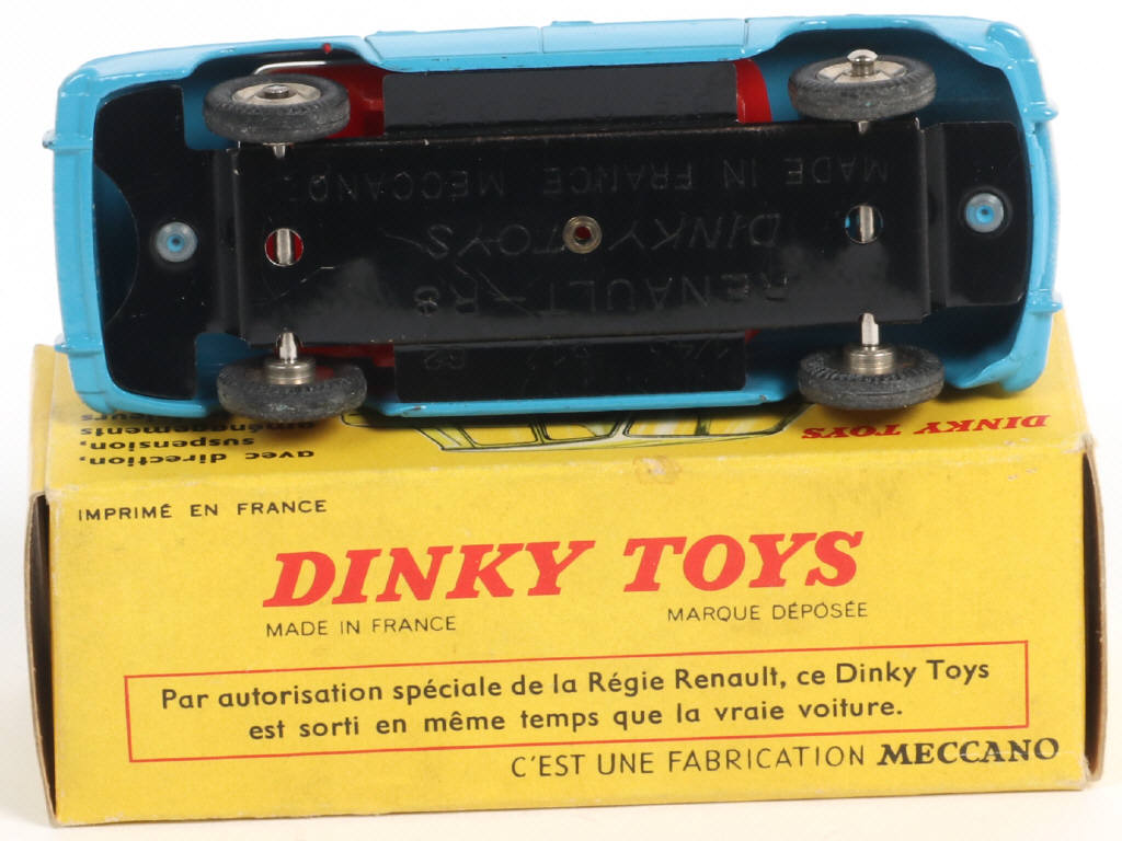 Lot 317 - DINKY TOYS (FRANCE) (1)