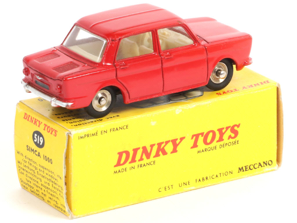 Lot 324 - DINKY TOYS (FRANCE) (1)