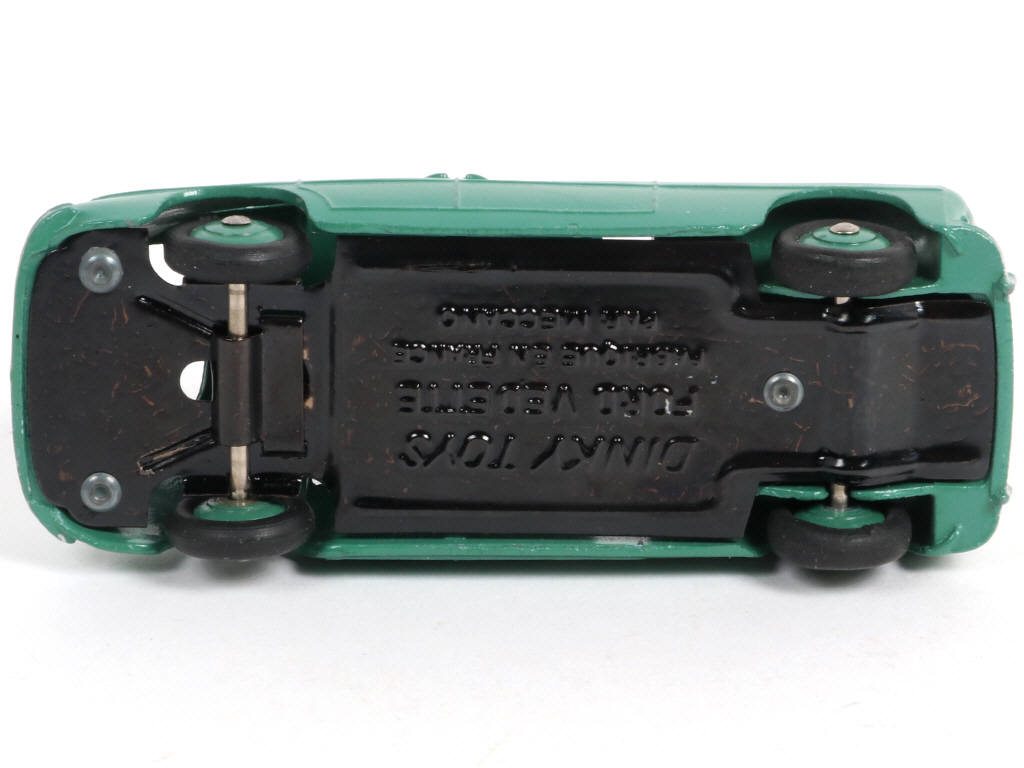 Lot 248 - DINKY TOYS (FRANCE) (1)