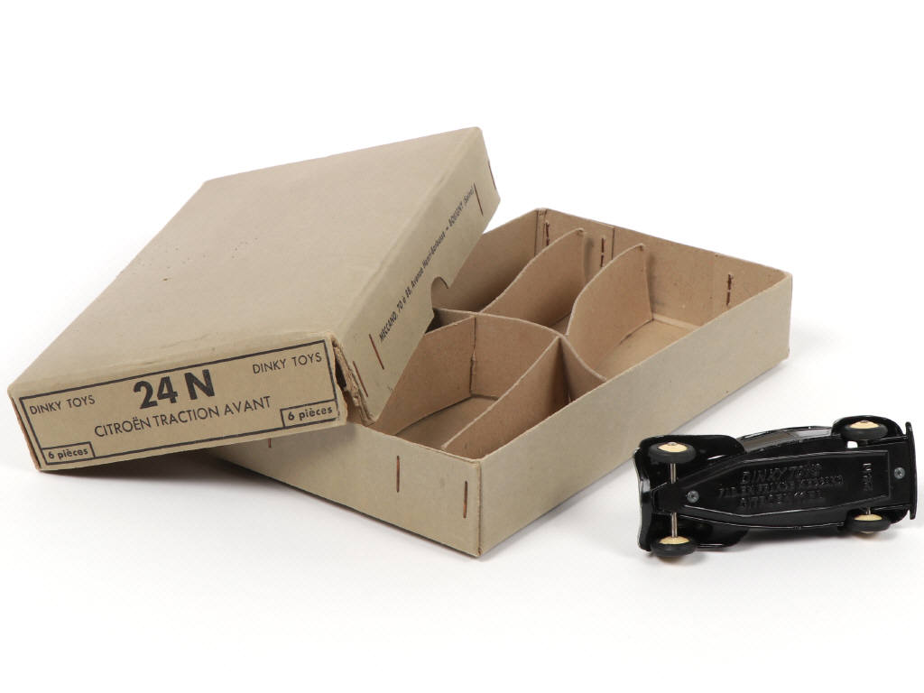 Lot 246 - DINKY TOYS (FRANCE) (2)