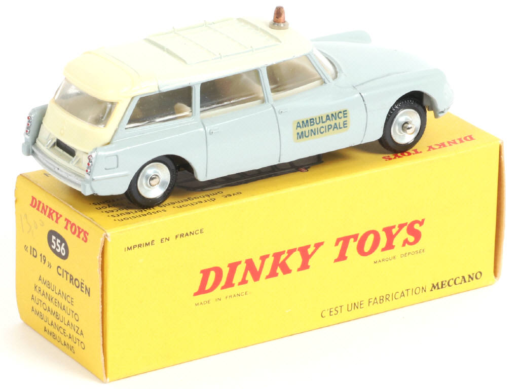 Lot 296 - DINKY TOYS (FRANCE) (1)