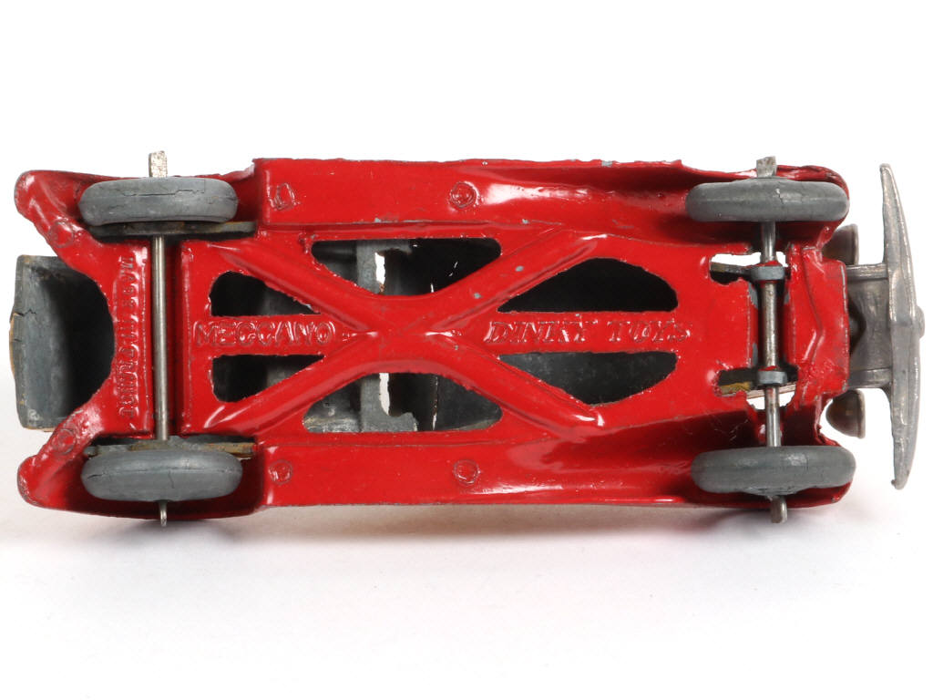 Lot 235 - DINKY TOYS (FRANCE) (1)