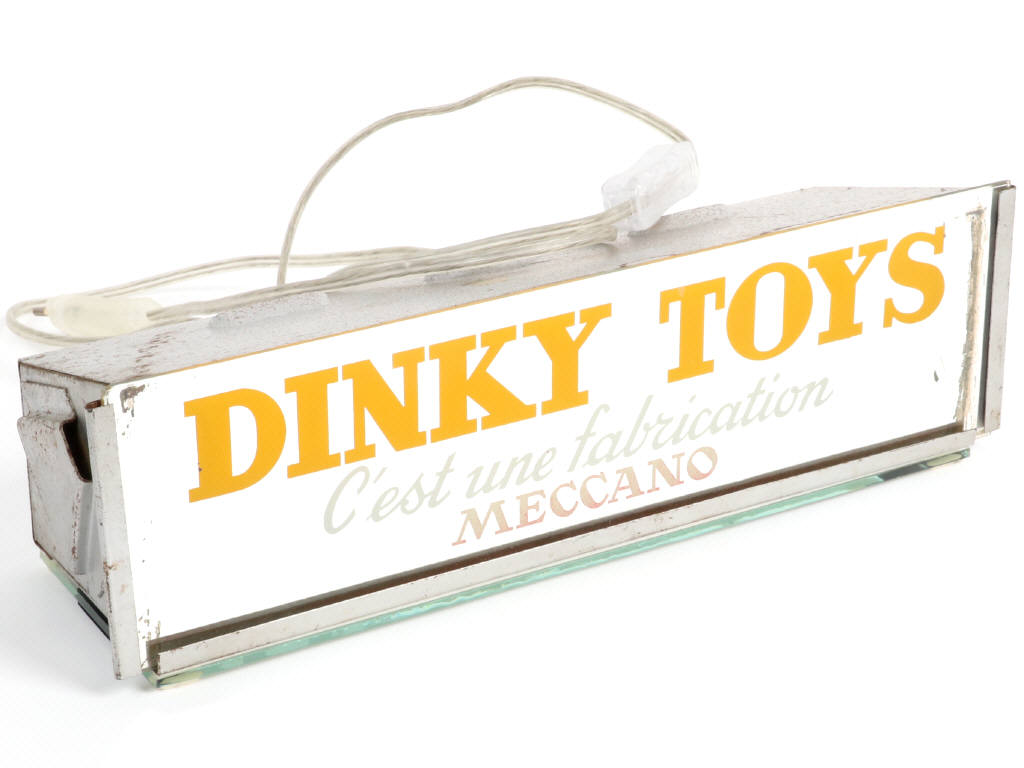 Lot 214 - DINKY TOYS (FRANCE) (1)