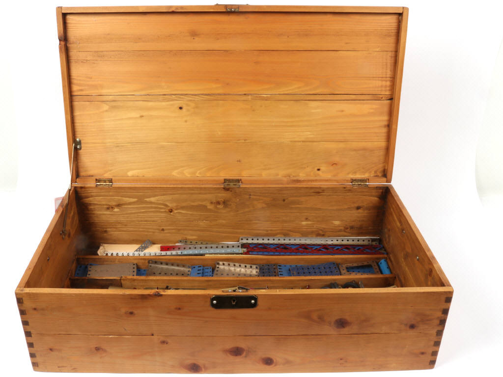 Lot 1 - MECCANO (FRANCE) (1)
