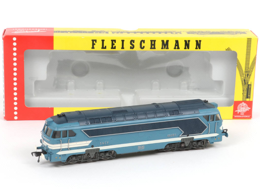 Lot 27 - FLEISCHMANN 'HO' (ALLEMAGNE) (1)