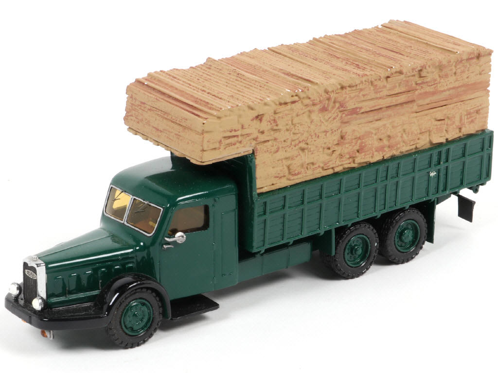 Lot 252 - MINITRUCKS (FRANCE) (1)