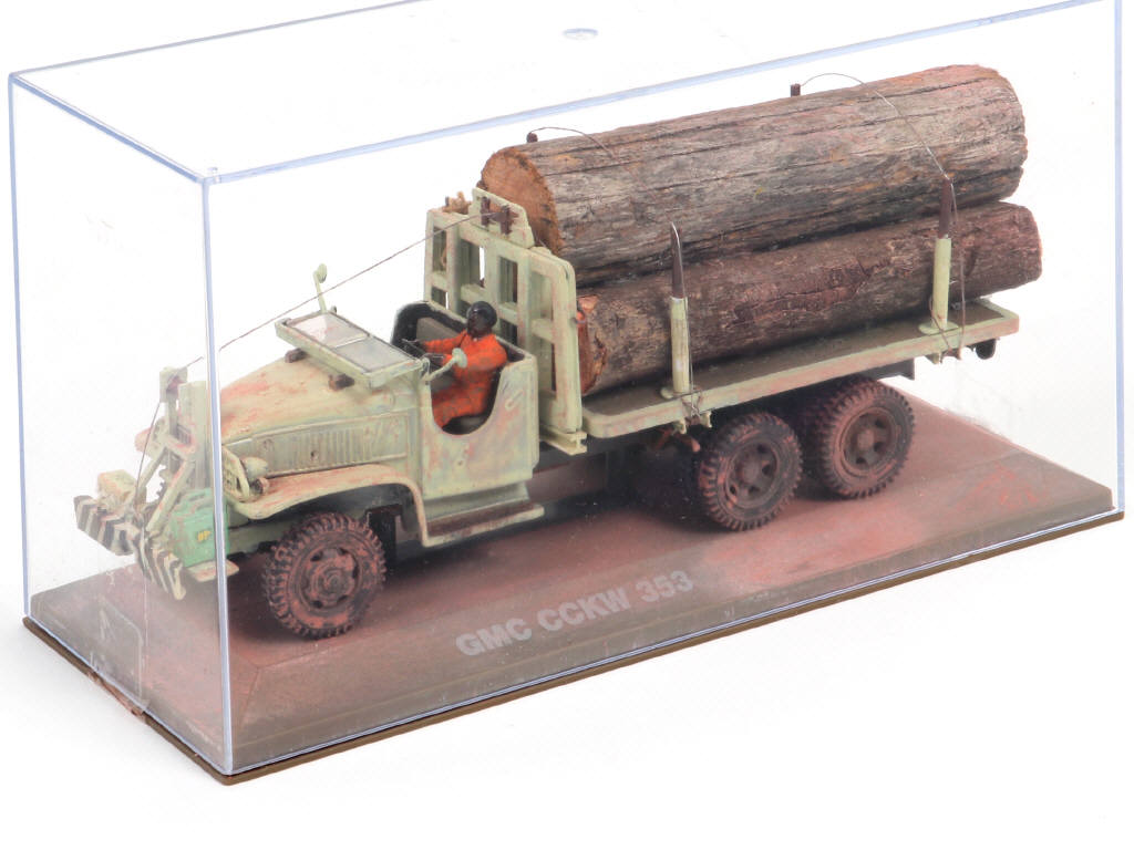 Lot 40 - DIVERS (1)