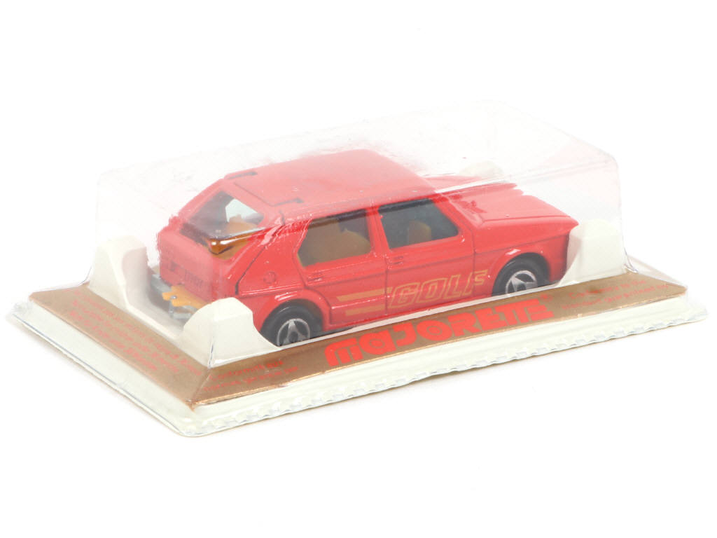 Lot 8 - MAJORETTE (FRANCE) (1)
