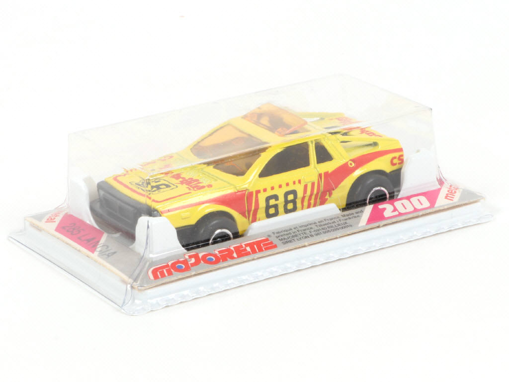 Lot 24 - MAJORETTE (FRANCE) (1)