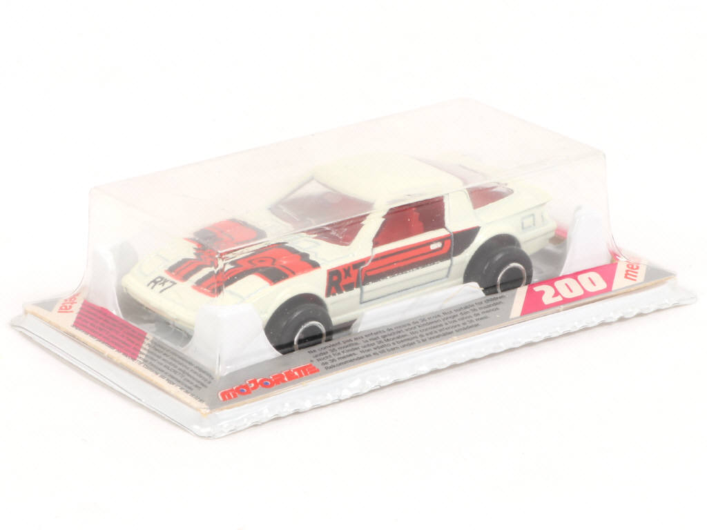 Lot 40 - MAJORETTE (FRANCE) (1)