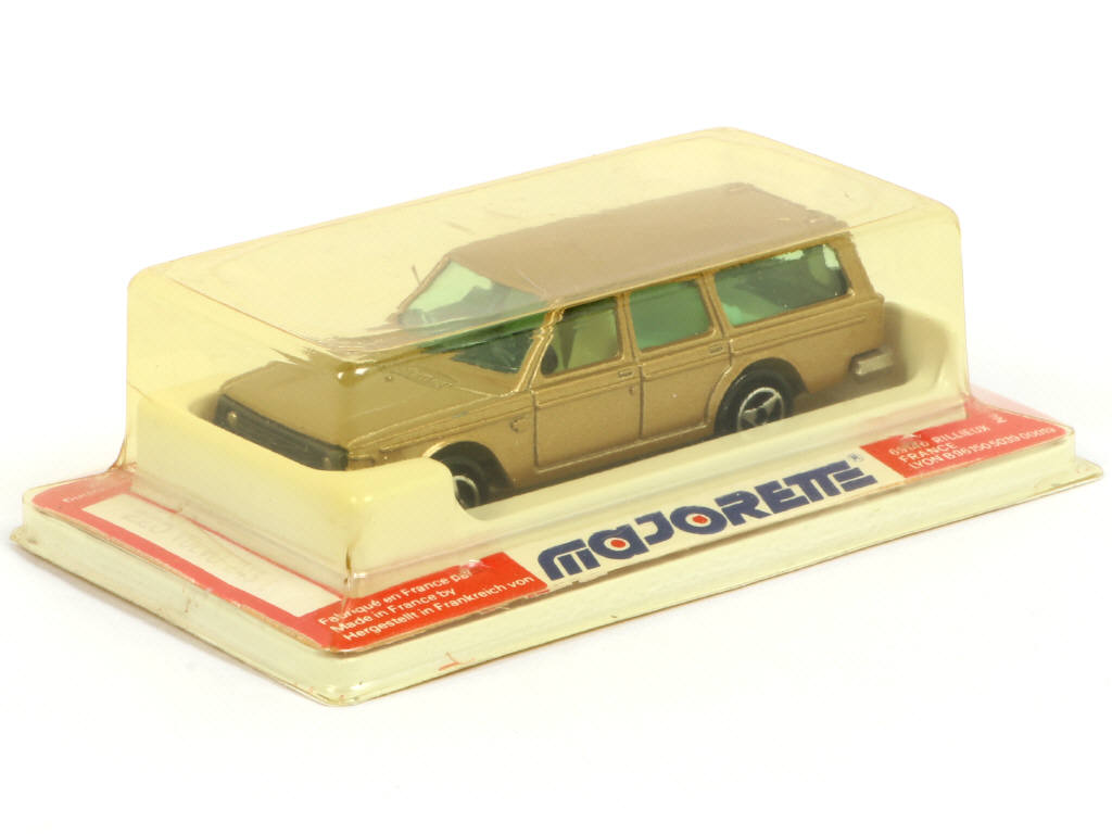 Lot 43 - MAJORETTE (FRANCE) (1)