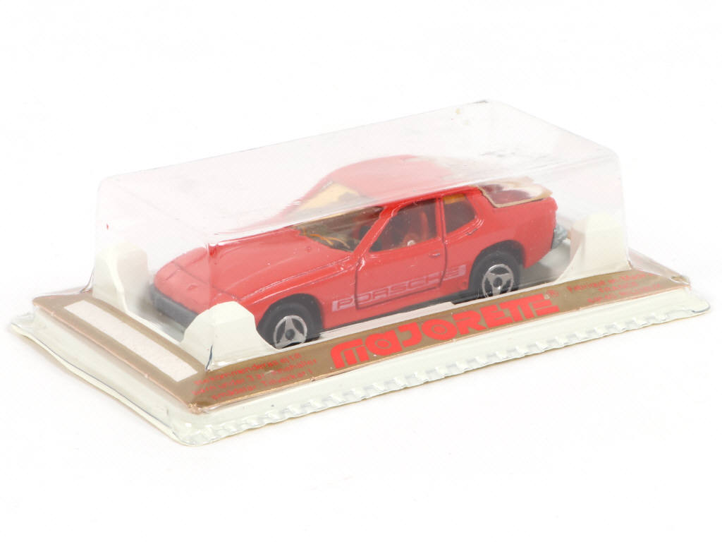 Lot 46 - MAJORETTE (FRANCE) (1)