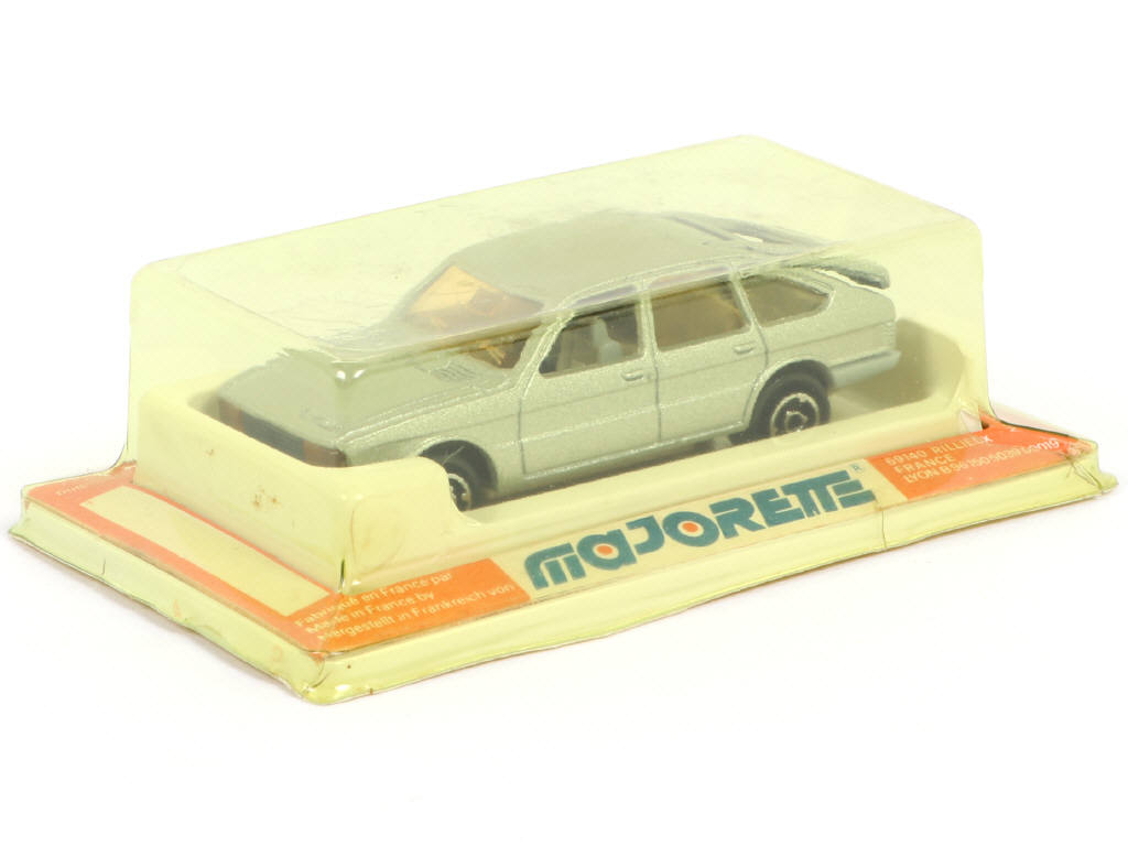 Lot 66 - MAJORETTE (FRANCE) (1)