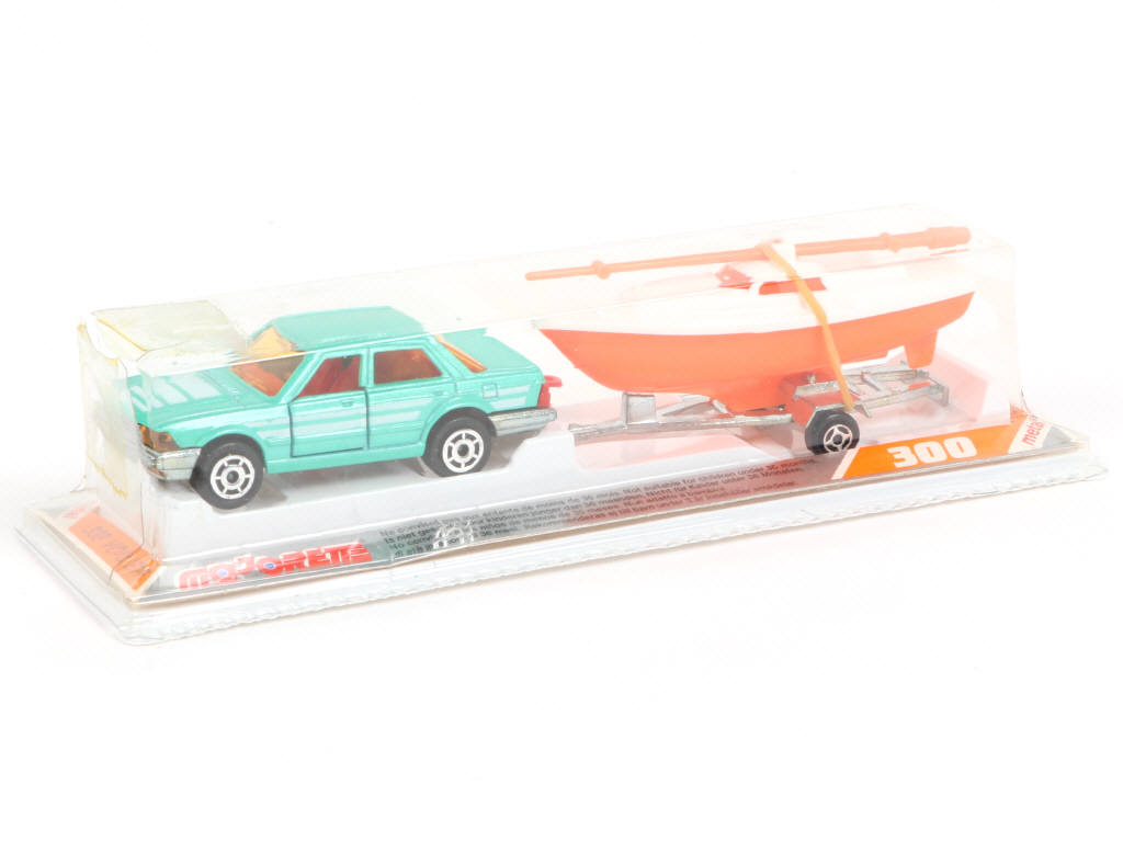 Lot 77 - MAJORETTE (FRANCE) (1)
