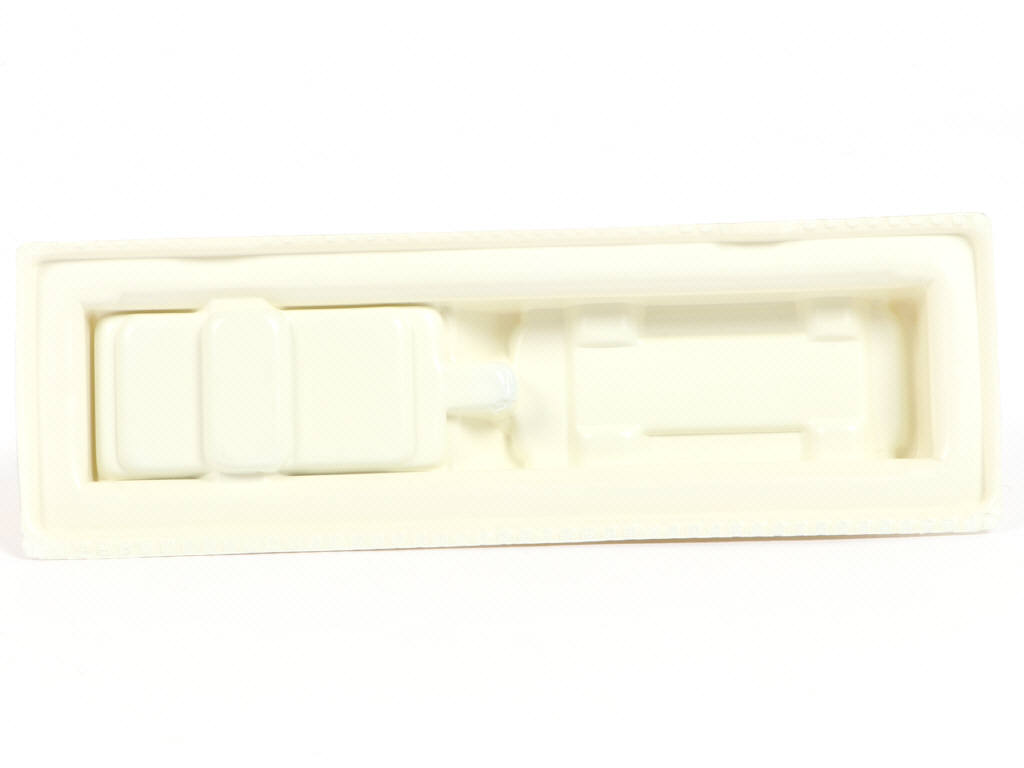 Lot 85 - MAJORETTE (FRANCE) (1)