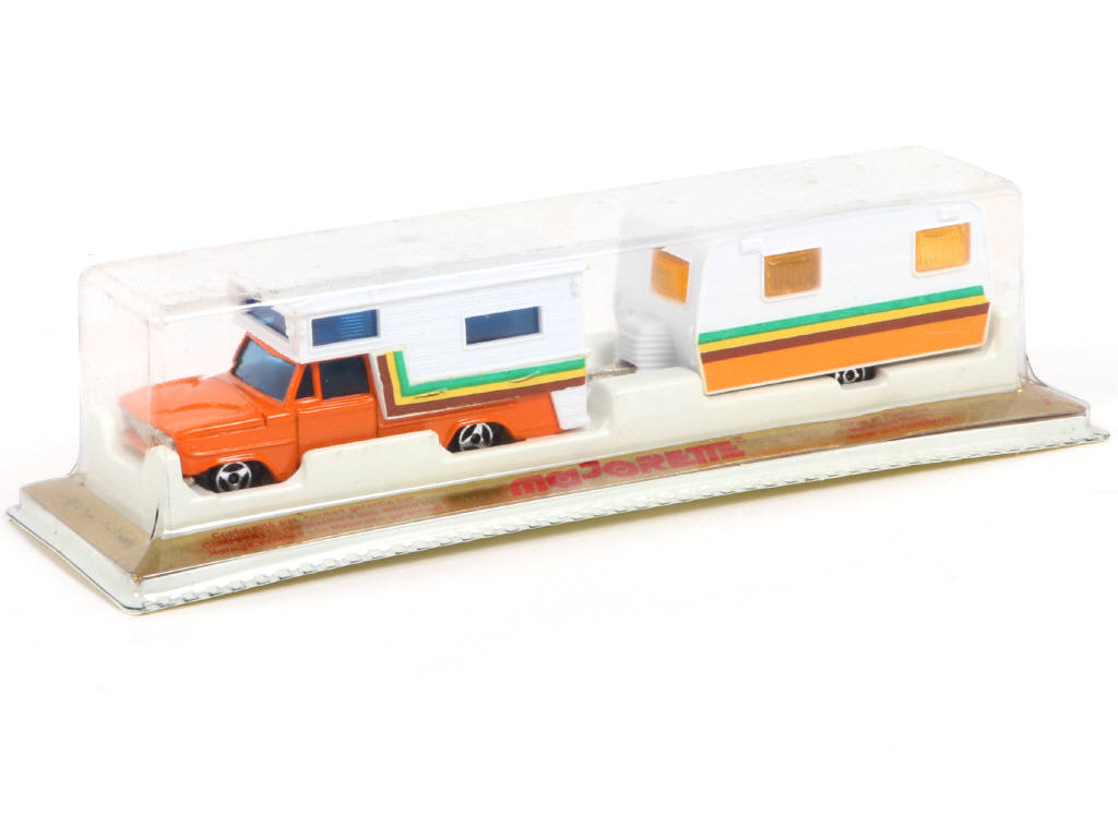 Lot 94 - MAJORETTE (FRANCE) (1)