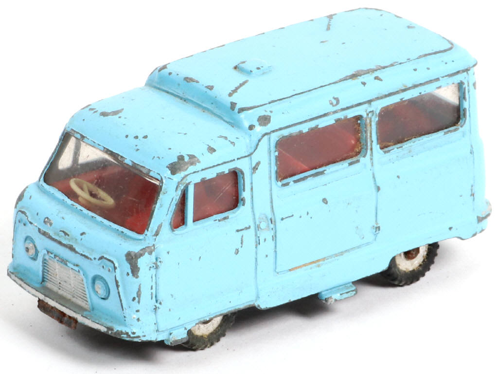 Lot 383 - DINKY TOYS (GB) (1)