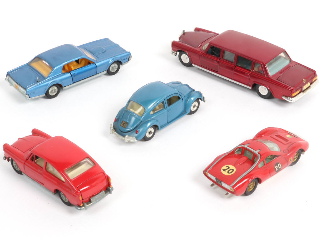 Lot 419 - DINKY TOYS (GB) (5)