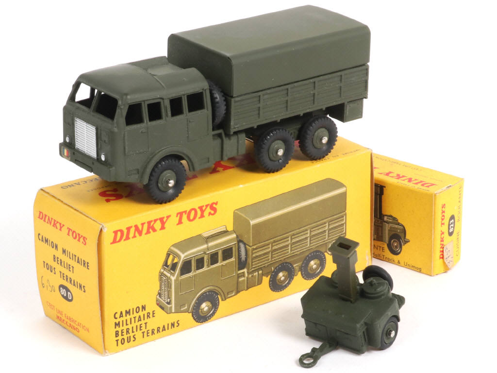 Lot 347 - DINKY TOYS (FRANCE) (2)
