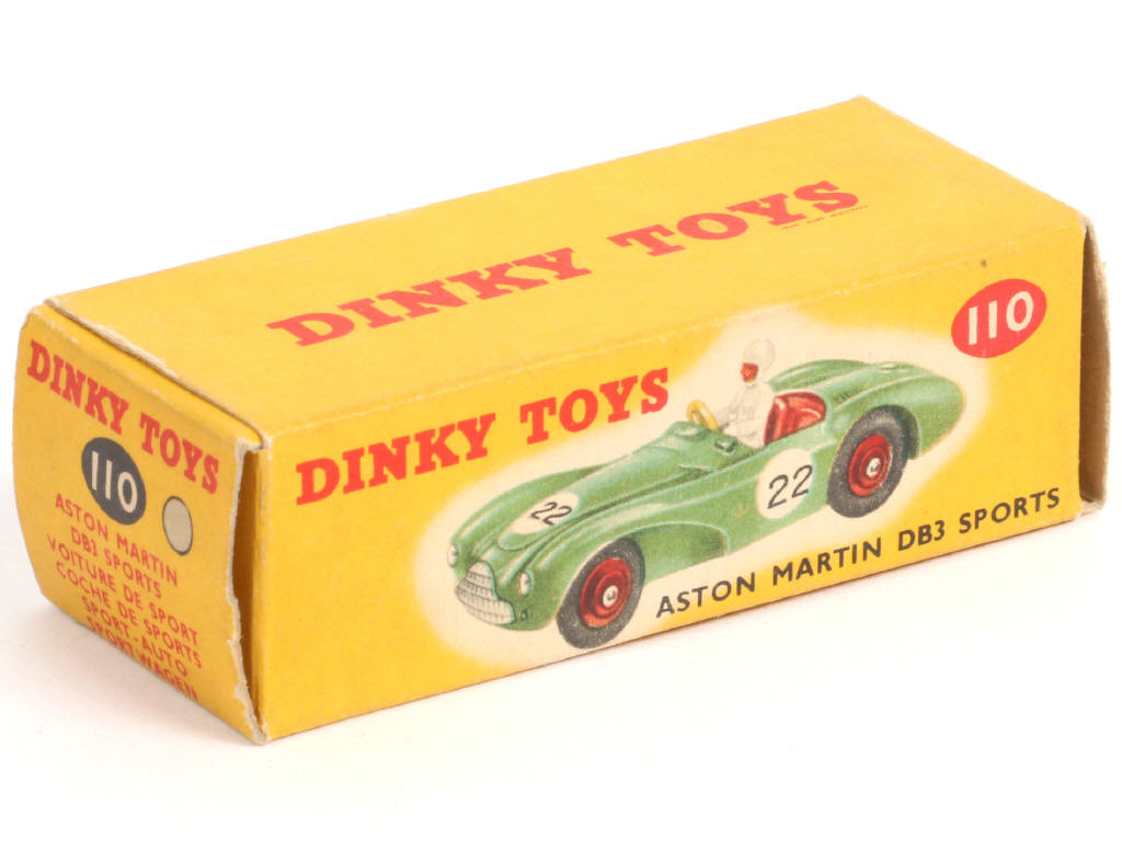 Lot 374 - DINKY TOYS (GB) (1)