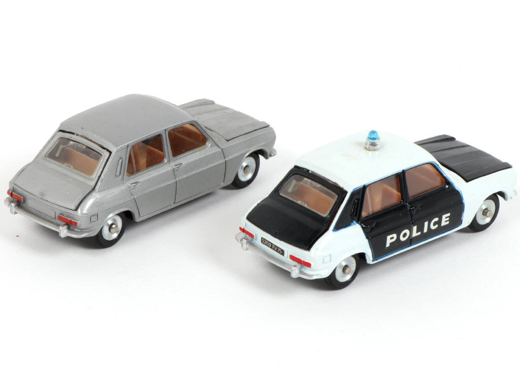 Lot 335 - DINKY TOYS (FRANCE) (2)