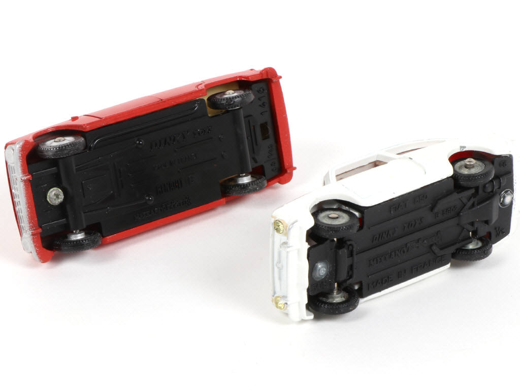 Lot 323 - DINKY TOYS (FRANCE) (2)