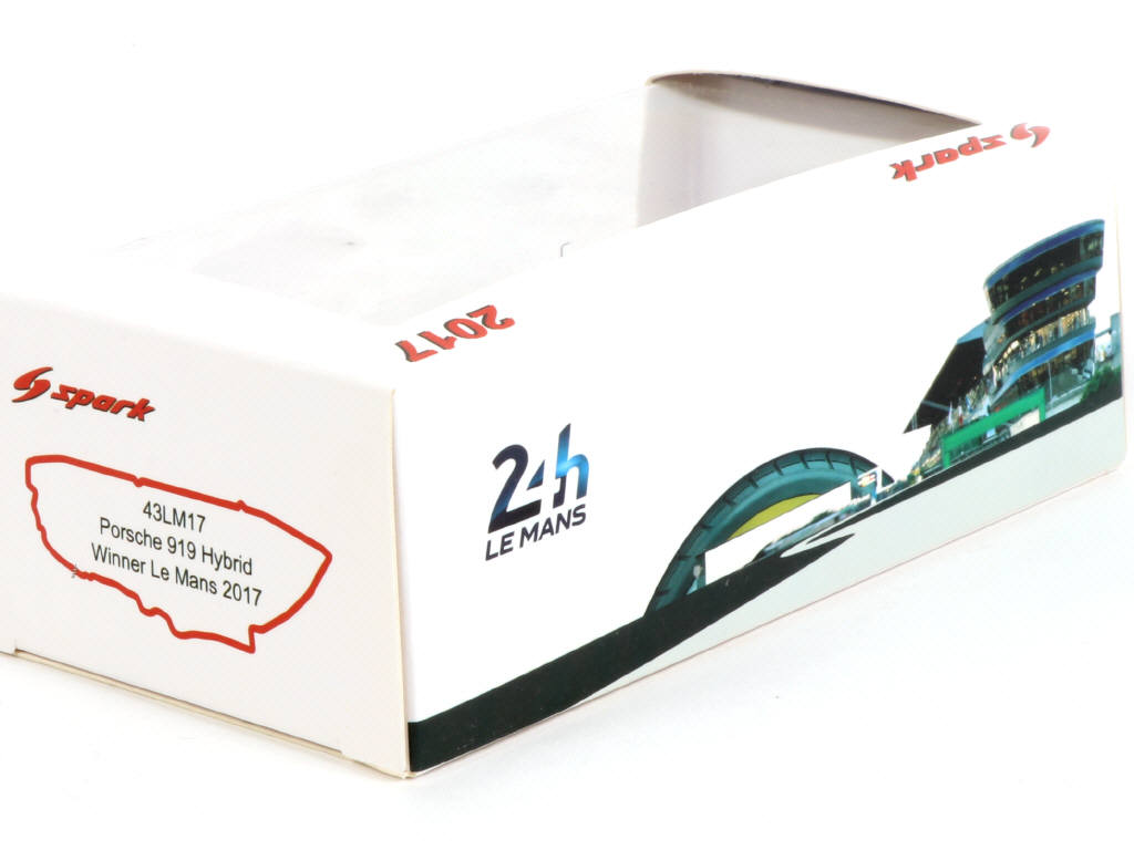 Lot 62 - SPARK (MACAU) (1)