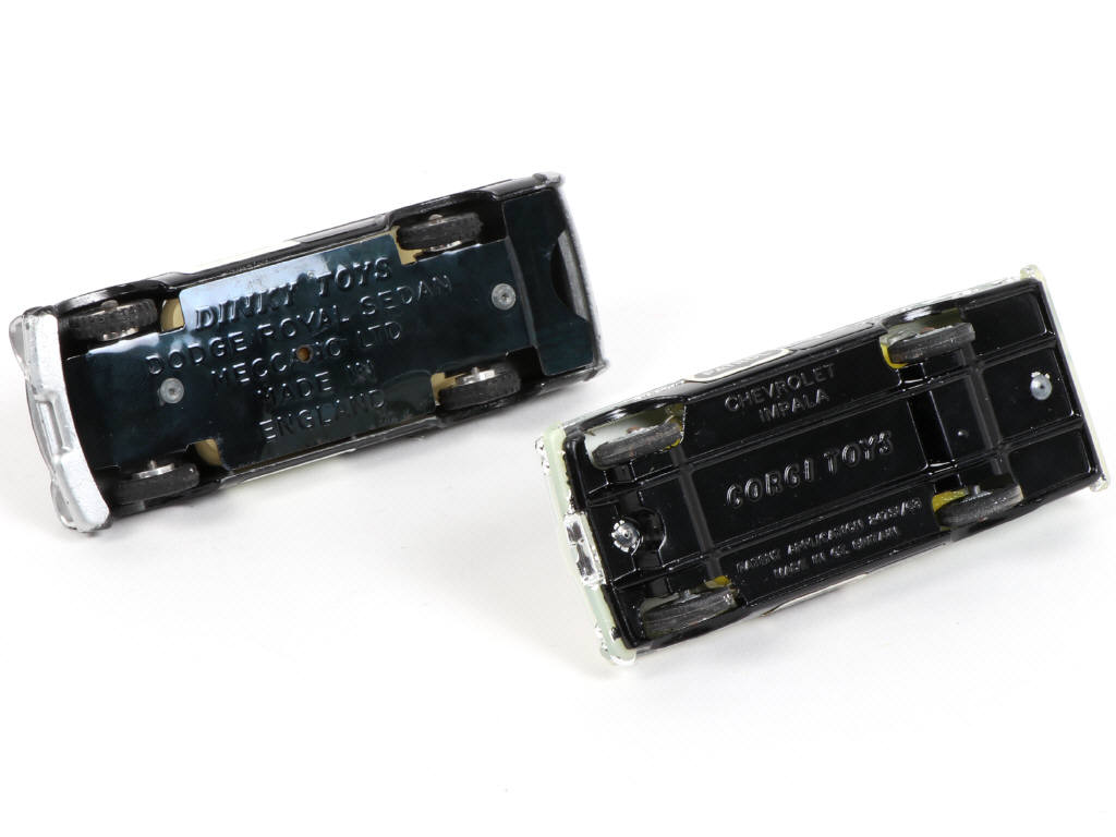 Lot 66 - DIVERS (GB) (2)