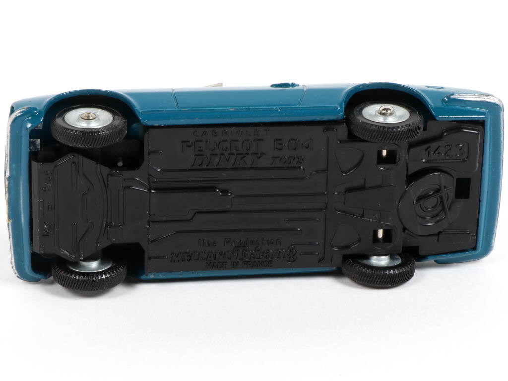 Lot 256 - DINKY TOYS (FRANCE) (1)