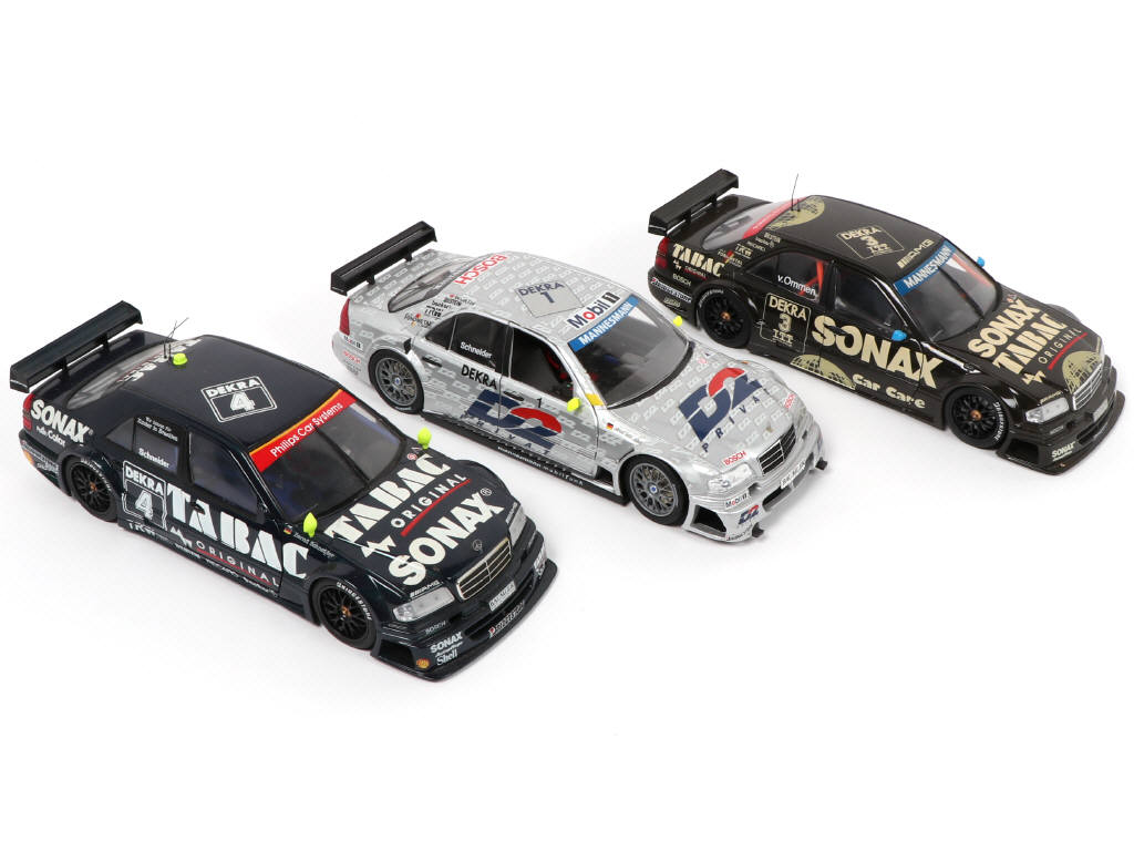 Lot 184 - UT MODELS (ALLEMAGNE) (3)