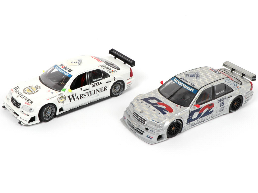 Lot 161 - DIVERS (2)