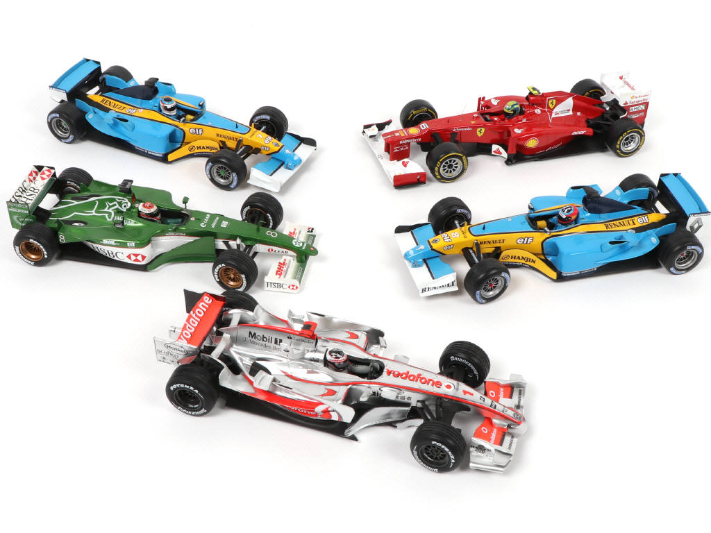 Lot 139 - MATTEL (5)