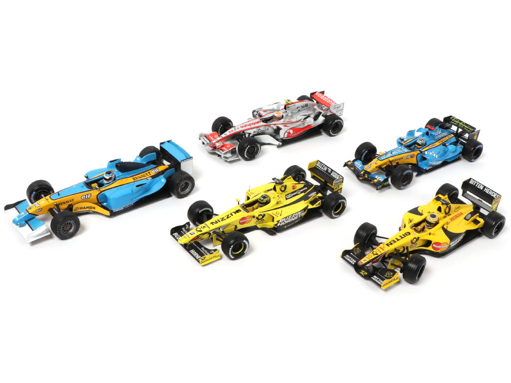 Lot 138 - MATTEL (5)