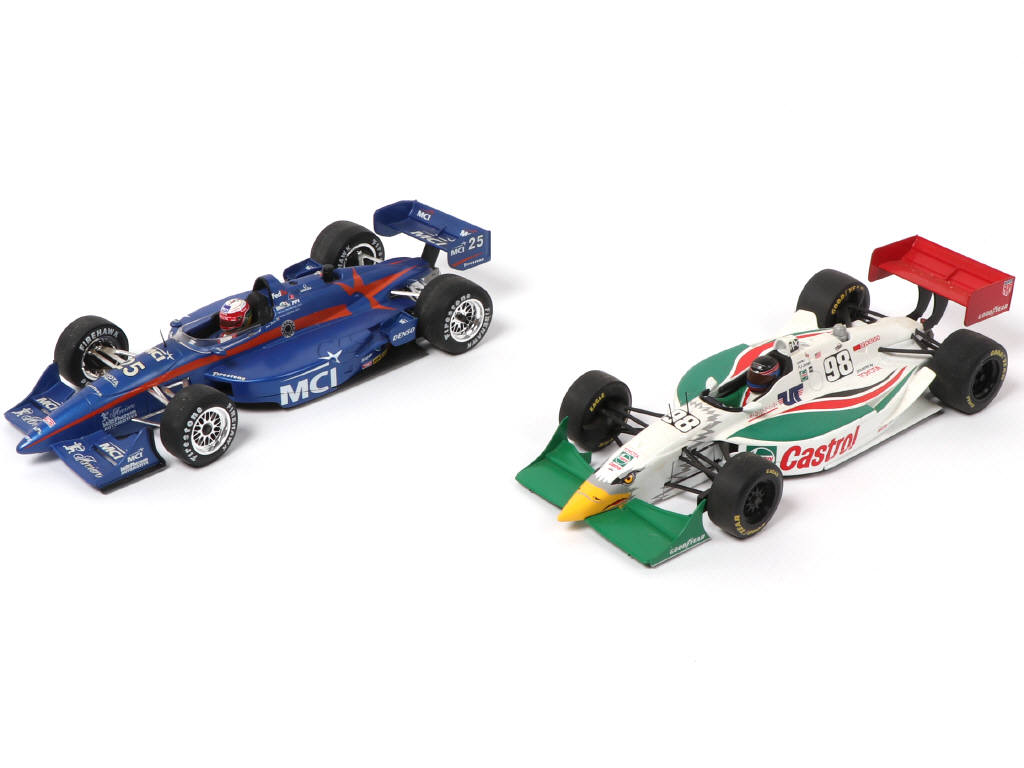 Lot 38 - UT MODELS (ALLEMAGNE) (2)