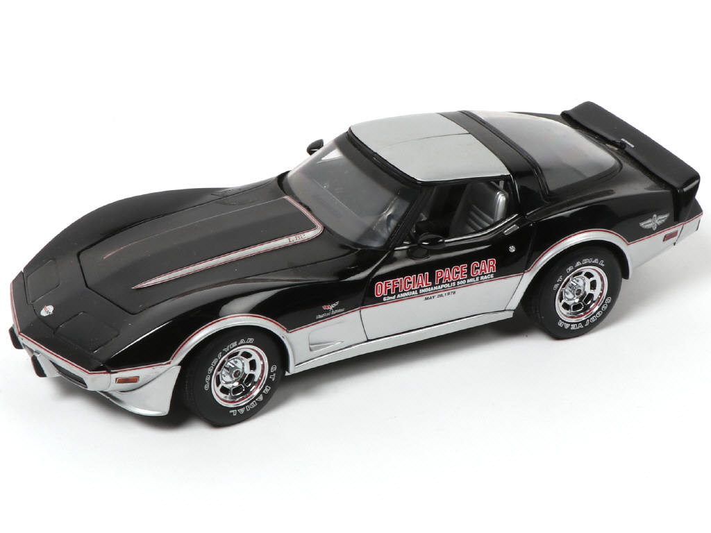 Lot 142 - UT MODELS (ALLEMAGNE) (1)