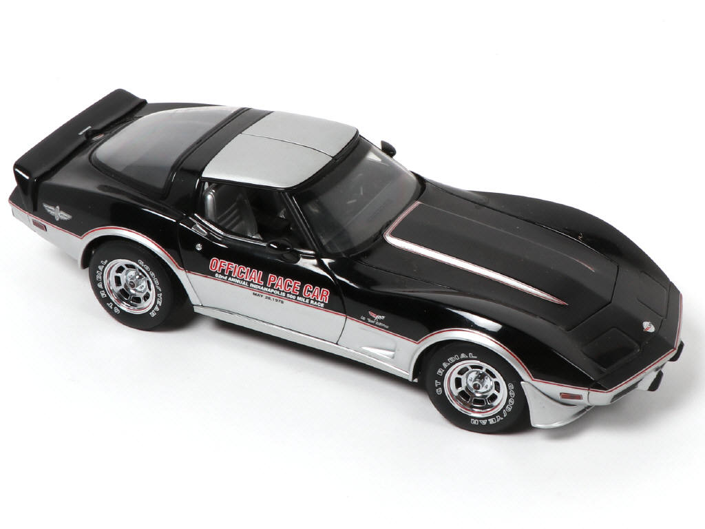 Lot 142 - UT MODELS (ALLEMAGNE) (1)