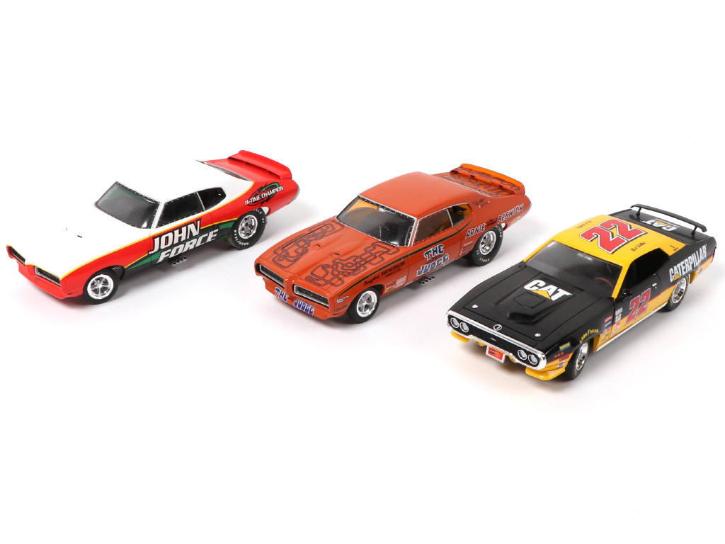 Lot 236 - ERTL (USA) (3)