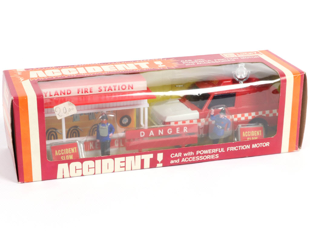 Lot 99 - LUCKY (HONG KONG) (1)