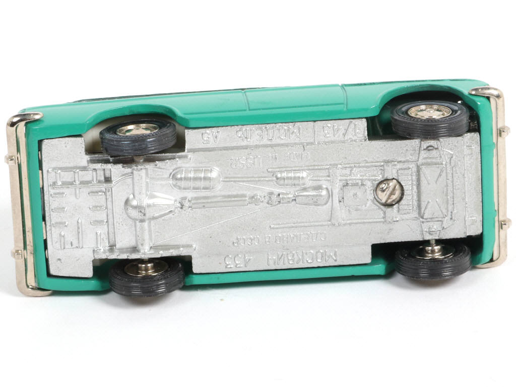 Lot 102 - NOVOEXPORT (URSS) (1)