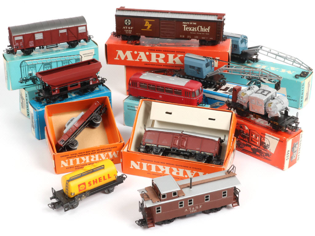 Lot 16 - MÄRKLIN 'HO' (ALLEMAGNE) (11)