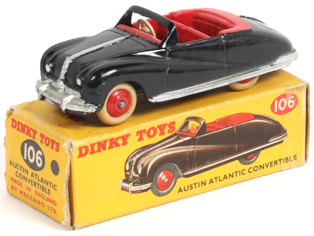 Lot 271 - DINKY TOYS (GB) (1)