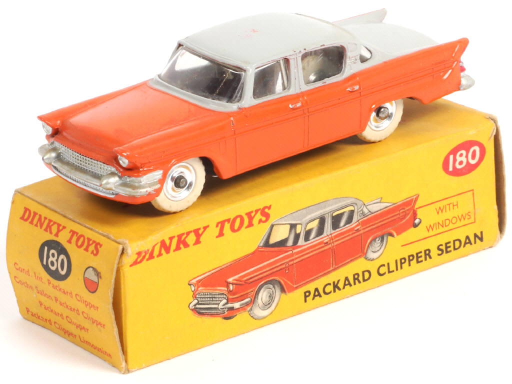 Lot 275 - DINKY TOYS (GB) (1)