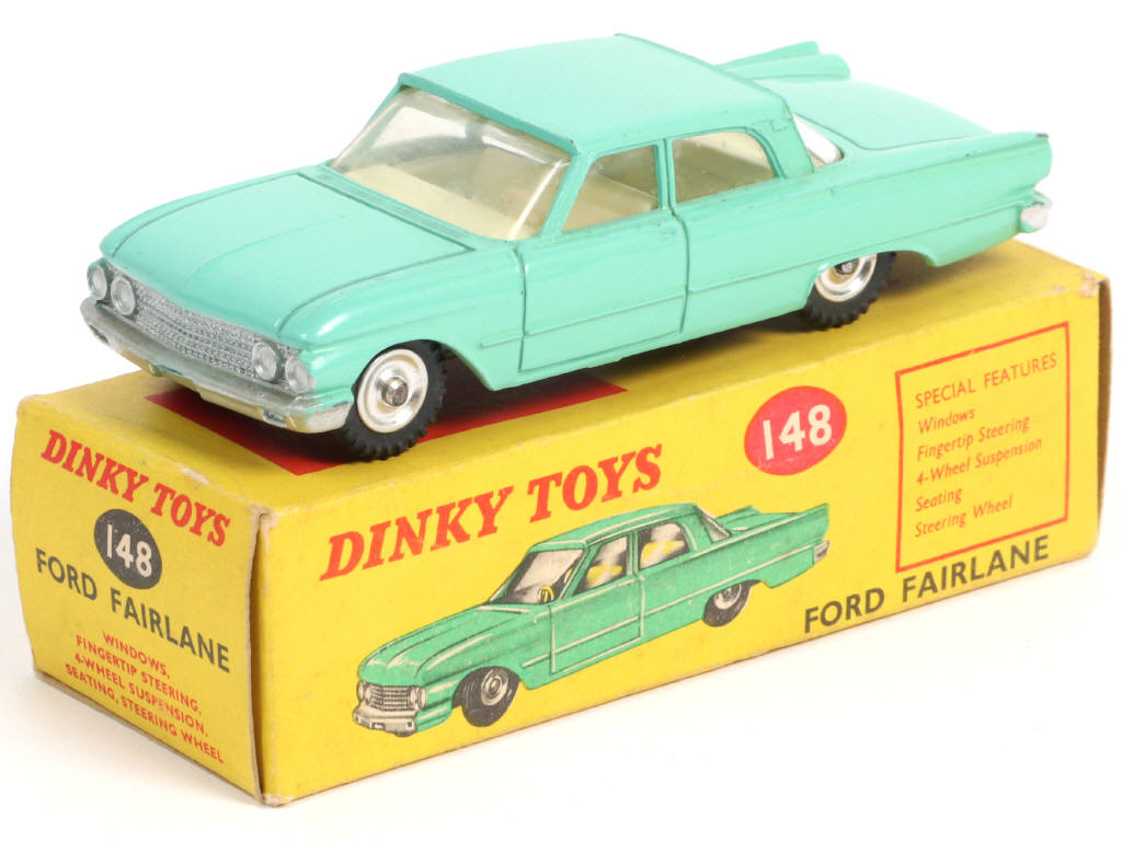Lot 283 - DINKY TOYS (GB) (1)