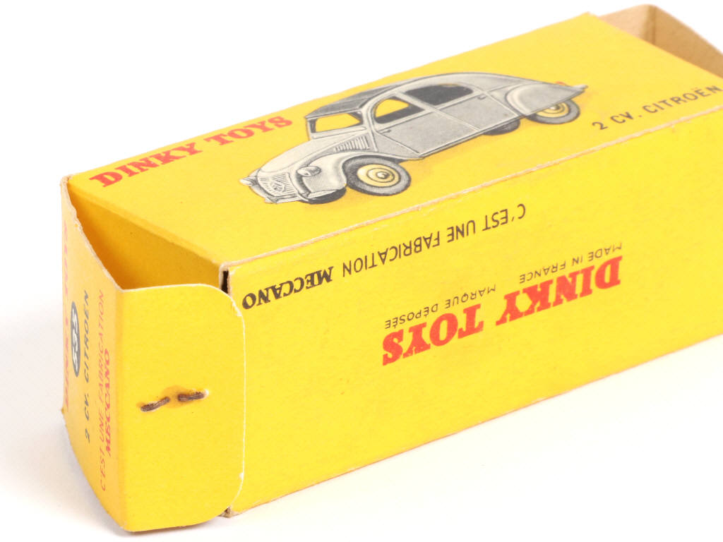 Lot 301 - DINKY TOYS (FRANCE) (1)